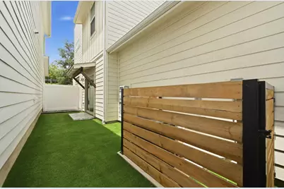 8201 Frida Bend, Austin, TX 78744 - Photo 24