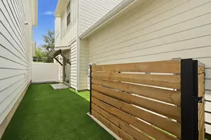 8201 Frida Bend, Austin, TX 78744 - Photo 24