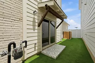 8201 Frida Bend, Austin, TX 78744 - Photo 28