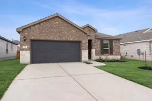 141 Onna St, Taylor, TX 76574 - Photo 2