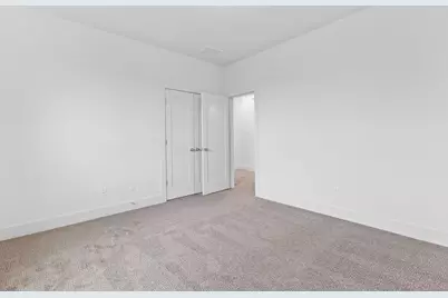 1531 N Red Bud Lane #18, Round Rock, TX 78665 - Photo 22