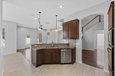 5609 York Bridge Circle, Austin, TX 78749 - Photo 10
