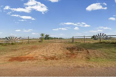 1265 County Road 410, Lexington, TX 78947 - Photo 8