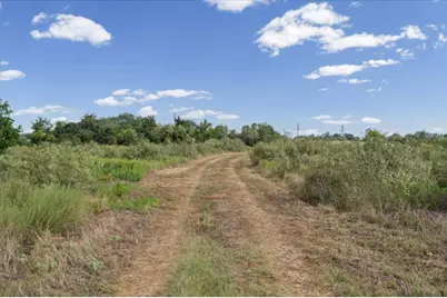 1265 County Road 410, Lexington, TX 78947 - Photo 10