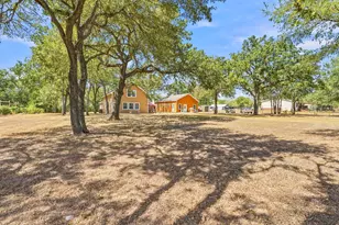 172 Heritage Oaks Dr, Cedar Creek, TX 78612 - Photo 1