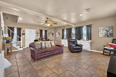 172 Heritage Oaks Drive, Cedar Creek, TX 78612 - Photo 4