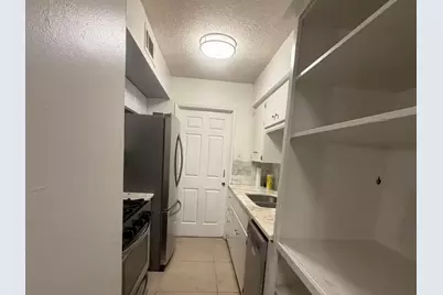 803 W 28th Street #101, Austin, TX 78705 - Photo 8