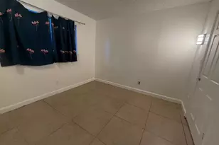 803 W 28th St, Austin, TX 78705 - Photo 6