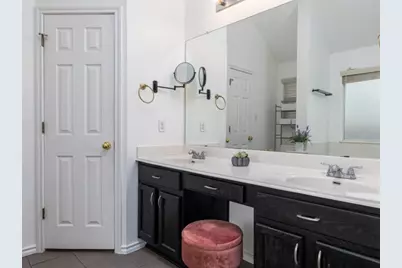 536 W Metcalfe Street, Hutto, TX 78634 - Photo 18