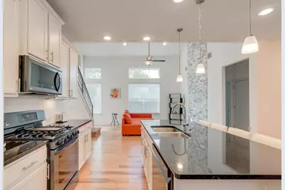 7100 Kane Street, Austin, TX 78741 - Photo 4