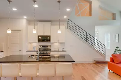 7100 Kane Street, Austin, TX 78741 - Photo 6
