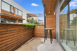 2002 E 7th St, Austin, TX 78702 - Photo 16