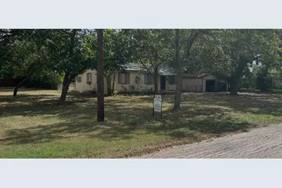 706 W Live Oak Street, Lockhart, TX 78644 - Photo 4