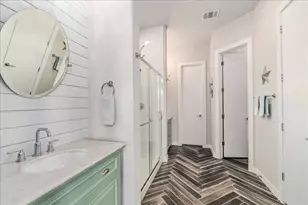 22308 Shotts Dr, Briarcliff, TX 78669 - Photo 14