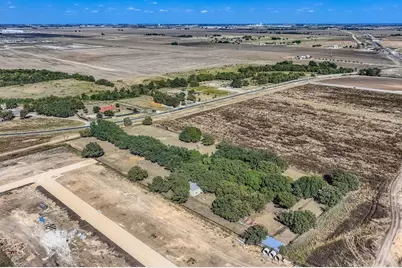 10026 Fm 1660, Hutto, TX 78634 - Photo 10