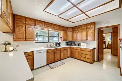 10026 Fm 1660, Hutto, TX 78634 - Photo 34