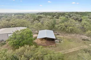 27846 Natural Bridge Caverns Rd, San Antonio, TX 78266 - Photo 4