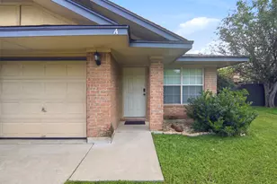 2304 Smith Branch Blvd, Georgetown, TX 78626 - Photo 2