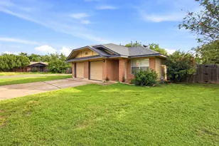 2304 Smith Branch Blvd, Georgetown, TX 78626 - Photo 4