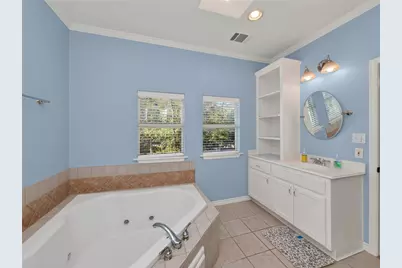 108 E 46th Street, Austin, TX 78751 - Photo 20