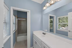 108 E 46th St, Austin, TX 78751 - Photo 28
