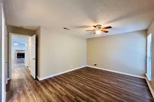 9221 Kempler Dr, Austin, TX 78748 - Photo 4