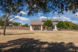1910 Walsh Dr, Round Rock, TX 78681 - Photo 4