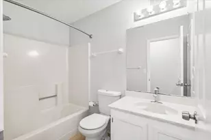 114 N Kanaio Dr, Bastrop, TX 78602 - Photo 14