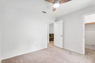 114 N Kanaio Dr, Bastrop, TX 78602 - Photo 12