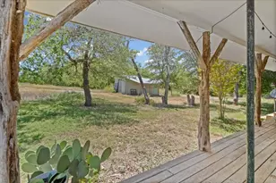 555 Harmon Hills, Dripping Springs, TX 78620 - Photo 26