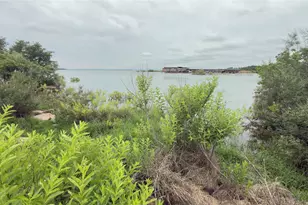 308 Peninsula Dr, Burnet, TX 78611 - Photo 8