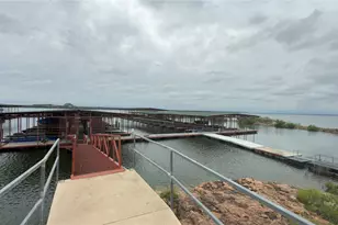 308 Peninsula Dr, Burnet, TX 78611 - Photo 14