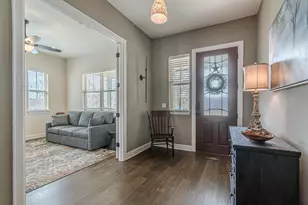 112 Laughing Pear Dr, San Marcos, TX 78666 - Photo 4