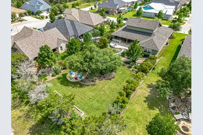 112 Laughing Pear Drive, San Marcos, TX 78666 - Photo 40
