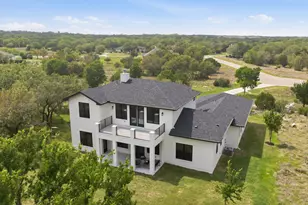 109 Rocky Summit Ct, Spicewood, TX 78669 - Photo 32