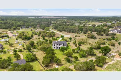 109 Rocky Summit Court, Spicewood, TX 78669 - Photo 30
