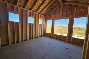 19709 Lucky Outlaw Ln, Pflugerville, TX 78660 - Photo 4