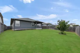 9917 Becoming St, Manor, TX 78653 - Photo 4