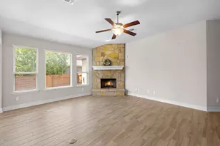 18105 Turning Stream Ln, Pflugerville, TX 78660 - Photo 8
