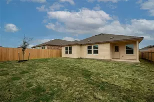 443 Sebring Cir, Hutto, TX 78634 - Photo 30