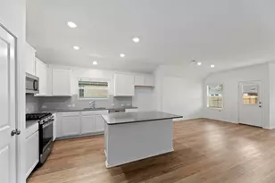 443 Sebring Cir, Hutto, TX 78634 - Photo 8