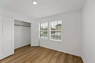 443 Sebring Cir, Hutto, TX 78634 - Photo 22