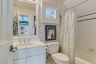 2510 W 35th St, Austin, TX 78703 - Photo 22
