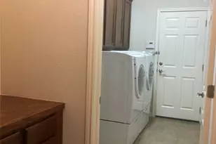 120 W Brazos Dr, Georgetown, TX 78628 - Photo 20