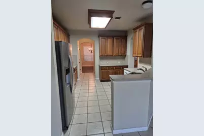 808 Busleigh Castle Way, Pflugerville, TX 78660 - Photo 8