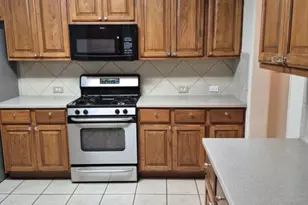 808 Busleigh Castle Way, Pflugerville, TX 78660 - Photo 10