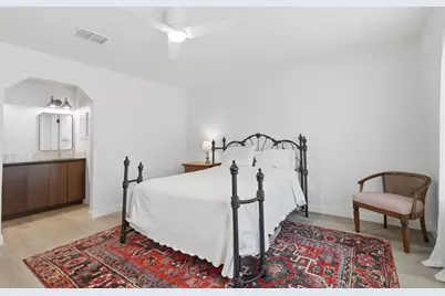 25429 Cove Drive, Spicewood, TX 78669 - Photo 14