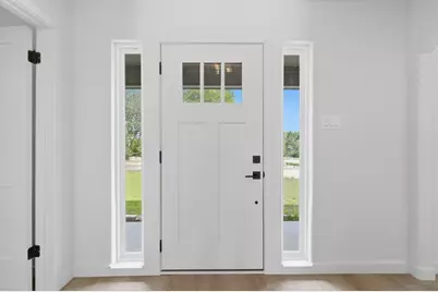 25429 Cove Drive, Spicewood, TX 78669 - Photo 4