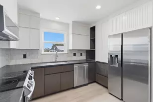 25429 Cove Dr, Spicewood, TX 78669 - Photo 8