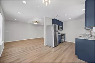 2615 Ektom Dr, Austin, TX 78745 - Photo 8